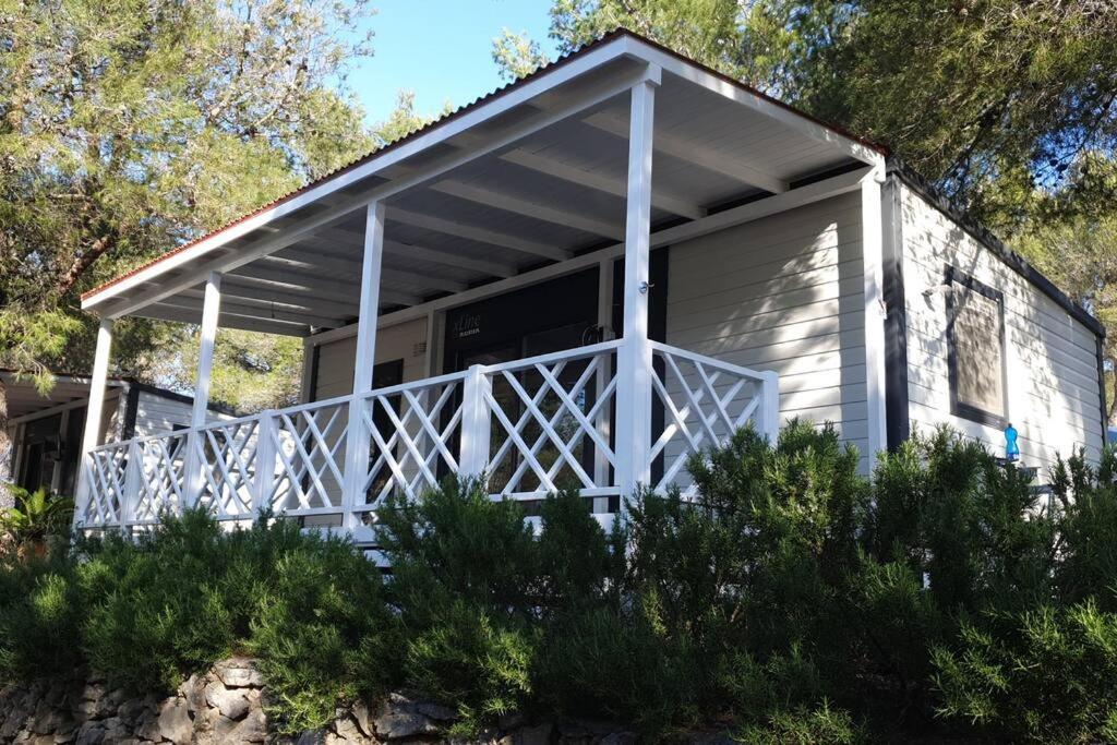 יזרה Mobilheim Andrea Wunderschoene Ferienwohnung Direkt Am Meer מראה חיצוני תמונה